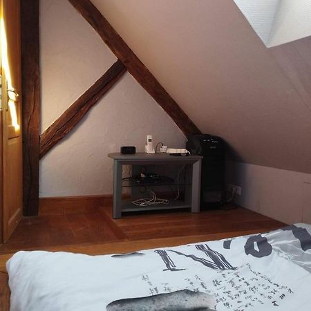 شقة Autry-le-Chatel  في Charmante Petite Maison De Bourg المظهر الخارجي الصورة