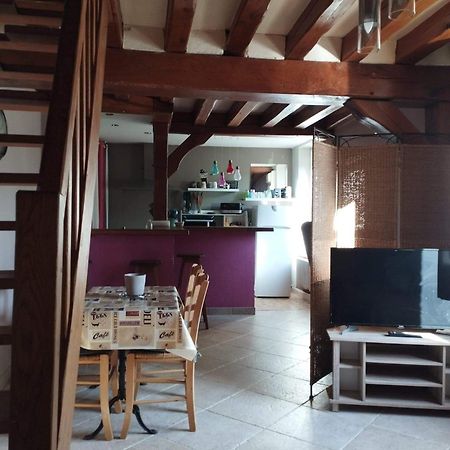 شقة Autry-le-Chatel  في Charmante Petite Maison De Bourg المظهر الخارجي الصورة