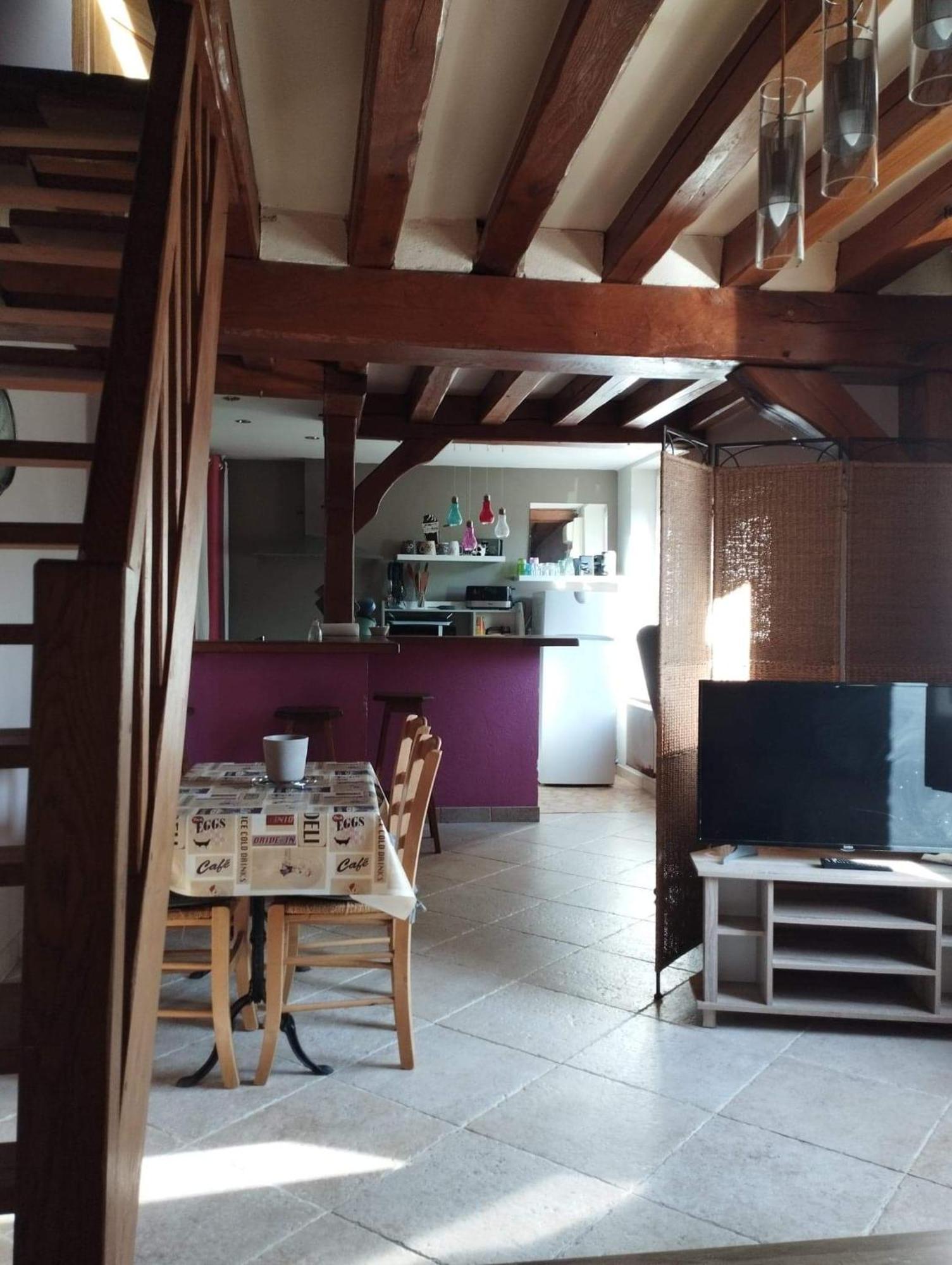 شقة Autry-le-Chatel  في Charmante Petite Maison De Bourg المظهر الخارجي الصورة
